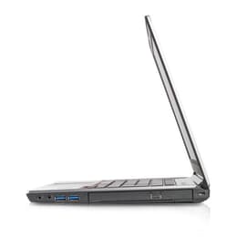 Fujitsu Lifebook E746 14" Core i5 2,3 GHz - SSD 240 Go - 16 Go QWERTY - Espagnol