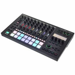 Instruments de musique Roland MC-707