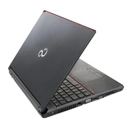 Fujitsu LifeBook E556 15" Core i3 2,3 GHz - SSD 128 Go - 8 Go QWERTZ - Allemand