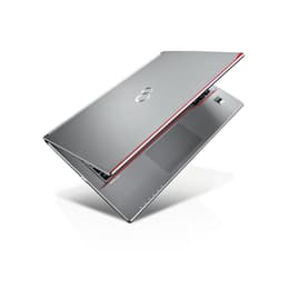 Fujitsu LifeBook E736 13" Core i5 2.4 GHz - SSD 256 Go - 8 Go QWERTZ - Allemand