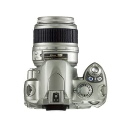 Reflex - Nikon D40 Gris + Objectif Nikon AF-S DX Nikkor 18-55mm f/3.5-5.6G ED II