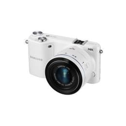 NX2000 - Blanc + Samsung Samsung NX 20-50 mm f/3.5-5.6 ED f/3.5-5.6