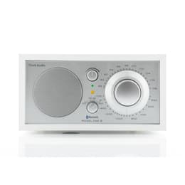 Radio Tivoli Audio Model One BT alarm