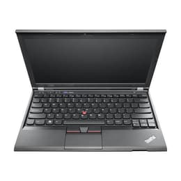 Lenovo ThinkPad X230 12" Core i5 2.6 GHz - SSD 256 Go - 8 Go QWERTY - Italien