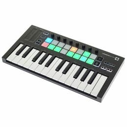 Instruments de musique Novation Launchkey Mini Mk3