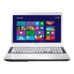 Packard Bell EasyNote LV44HCG-32344G50MNWS 17" Core i3 2.3 GHz - HDD 500 Go - 4 Go AZERTY - Français