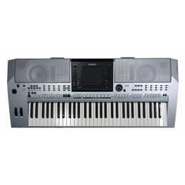 Instruments de musique Yamaha PSR-S900