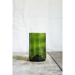 4 longs verres verts, fabriqués à partir de culs de bouteilles.