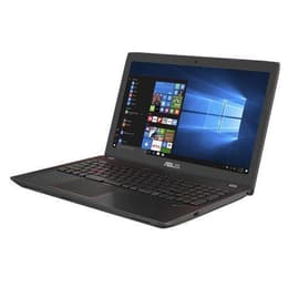 Asus ROG FX553VD-DM048T 15" Core i5 2.5 GHz - HDD 1 To - 12 Go - NVIDIA GeForce GTX 1050 QWERTY - Anglais