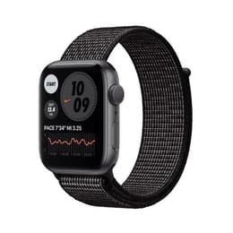 Apple Watch (Series 6) 2020 GPS + Cellular 44 mm - Aluminium Gris sidéral - Boucle sport Nike Noir