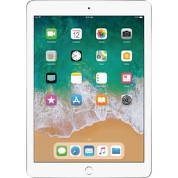 iPad 9,7" 5e génération (2017) 32 Go - WiFi - Argent - Sans Port Sim