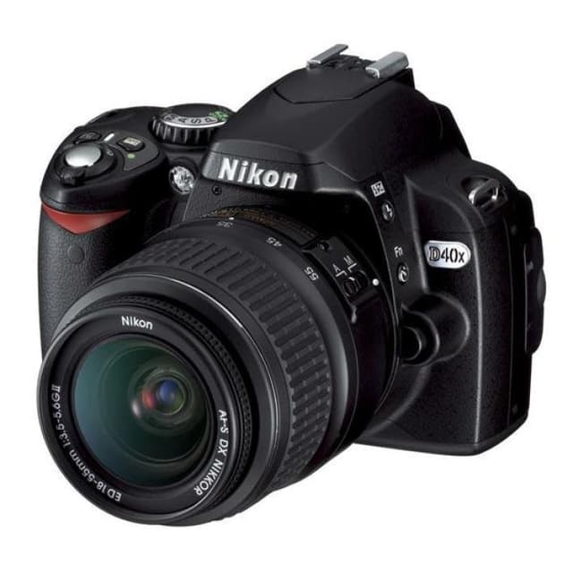 Reflex - Nikon D40X Noir Nikon Nikon AF-S DX Zoom Nikkor 18-55 mm f/3.5-5.6G ED II