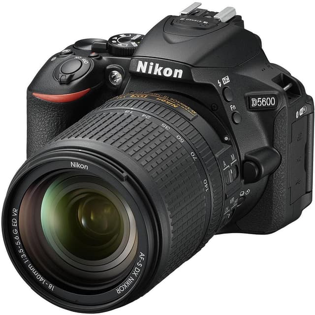 Reflex - Nikon D5600 Noir Nikon AF-S DX NIKKOR 18-140mm f/3.5-5.6G ED VR