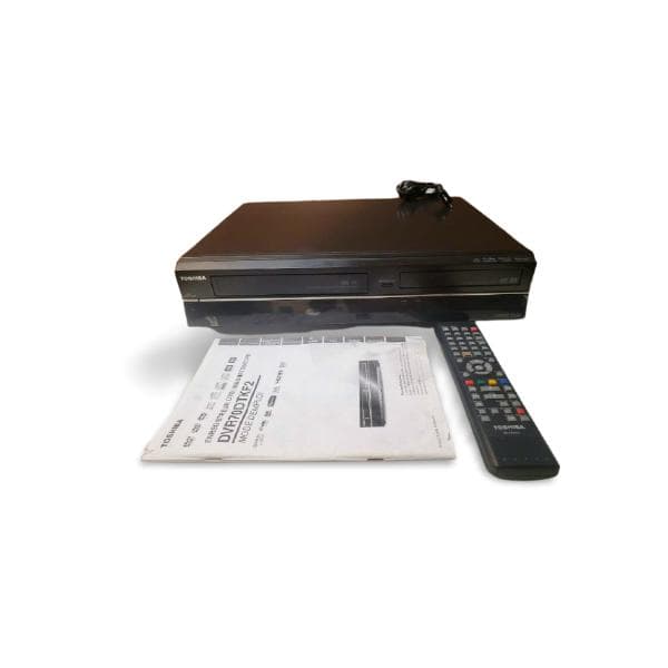 Toshiba 70DT Magnétoscope + Enregistreur VHS + Lecteur DVD - VHS - 6 têtes - Stéréo